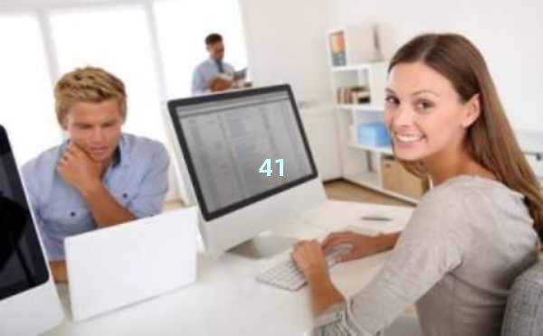 AI文章生成器免费：解放创作的利器